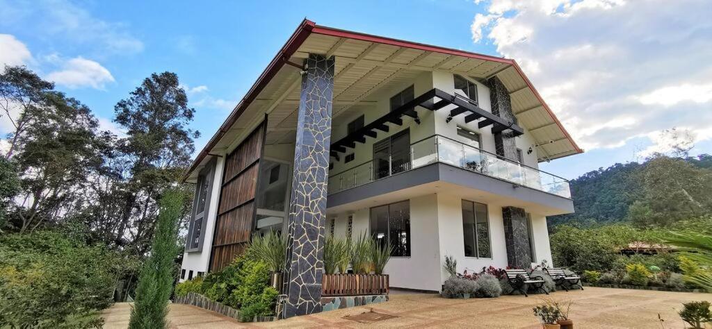 Casa Campestre Balmoral Villa